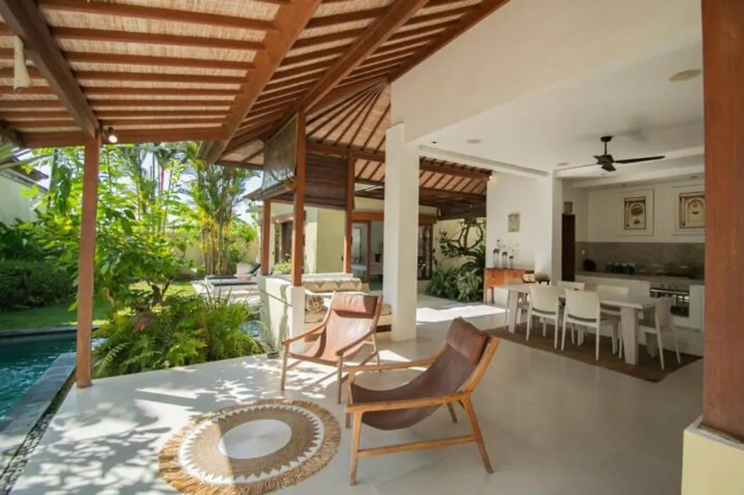 Villa Shanti, Sitara Villa Group سمينياك إندونيسيا